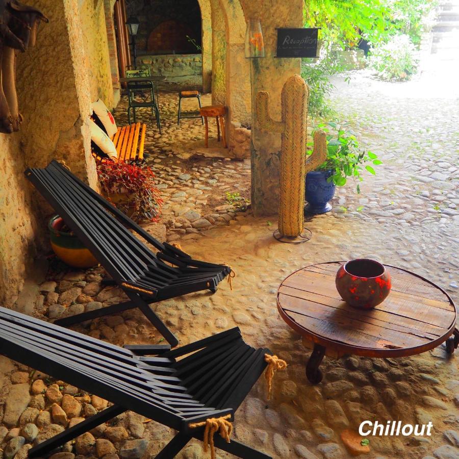 Les Cailloux Dores Massillargues-Attuech Luaran gambar